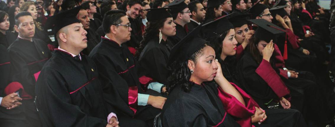 Reciben certificados de graduación a 644 técnicos superiores universitarios de la UTA