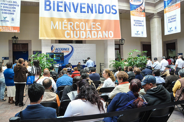 Funcionarios municipales no deben distraerse con proceso electoral