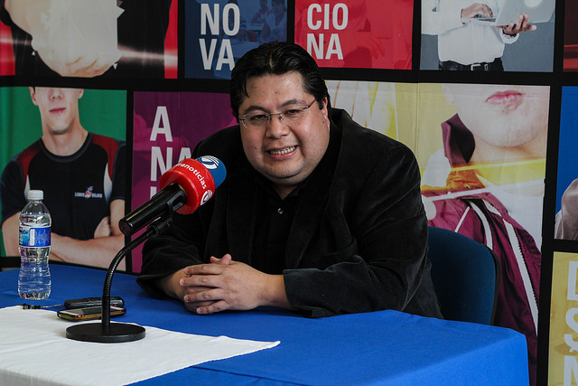 Un bombardeo promocional es lo que le hace falta al cine mexicano: Gustavo Moheno