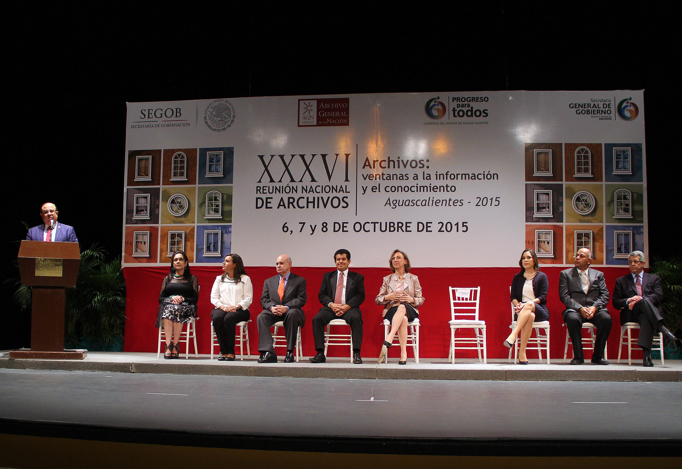 Piden a legisladores federales abonar a la transparencia y a la rendición de cuentas