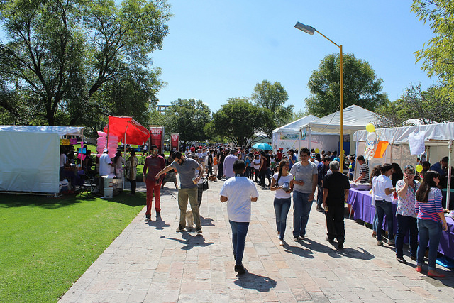 Se efectúa la XXI Feria Universitaria con 12 mil asistentes