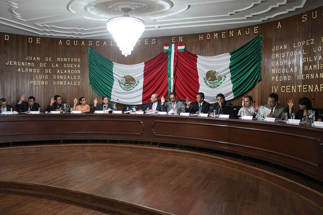 Cabildo capitalino aprueba nombramientos de ciudadanos distinguidos e hijos adoptivos