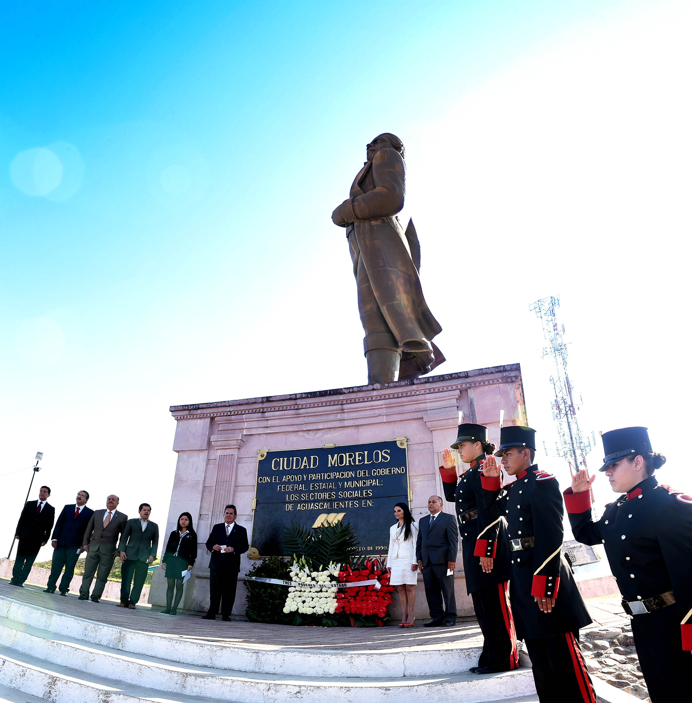El país requiere nuevo clima de unidad, asegura gobernador