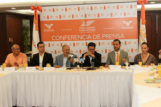 SNTE le está mintiendo a los maestros: Rafael Ochoa Guzmán