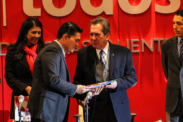 Entrega gobierno estatal 21 mdp a once beneficiarios para tecnologías