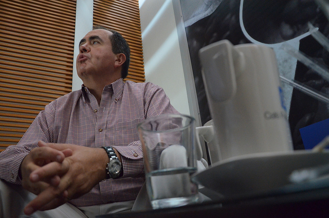 Alega Arellano que exigir seis años de apartidismo es antidemocrático