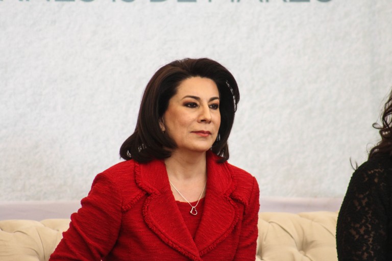 30 años de militancia me respaldan, asegura Lorena Martínez