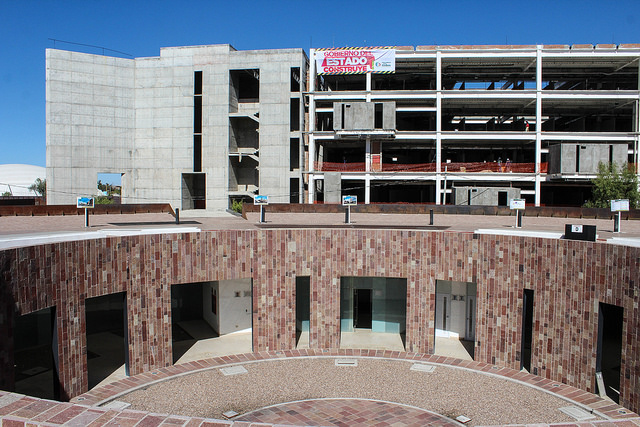 Empresa constructora de nuevo Hospital Hidalgo, ligada a actos de ilegalidad