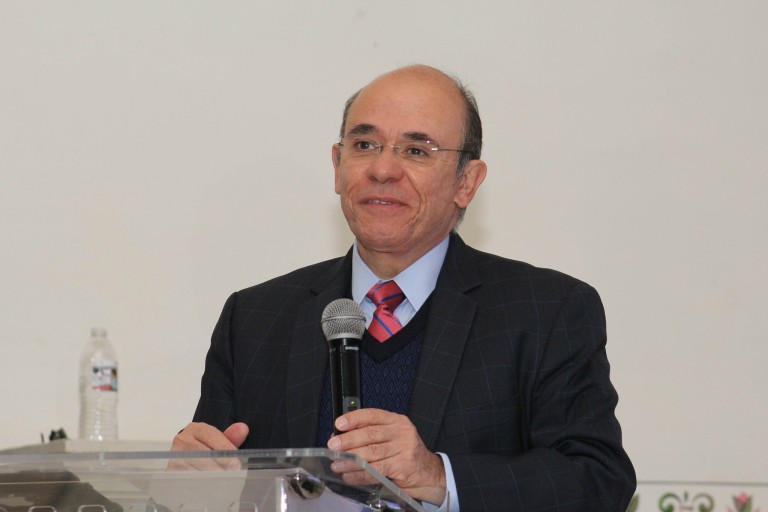 Abandonan delegación del Issste; Palomino Topete busca la alcaldía