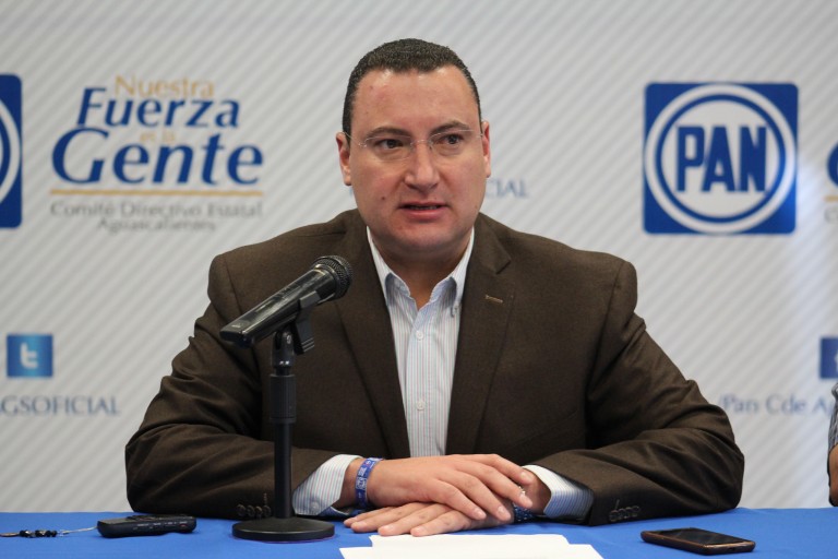 Dirigencia del PAN critica suavidad de legisladores para sancionar al gobernador