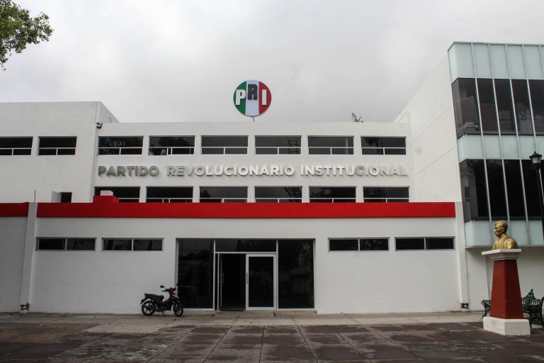 Se registraron dos precandidatos del PRI por la presidencia municipal