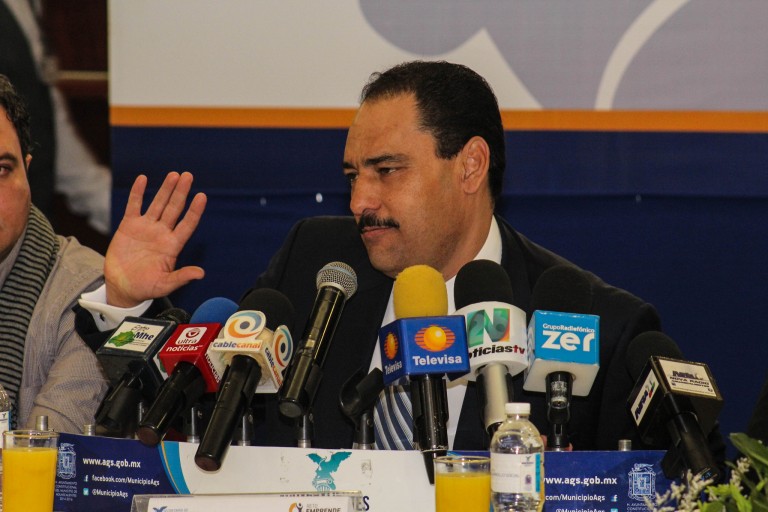 Perdona TEPJF multas a Martín del Campo