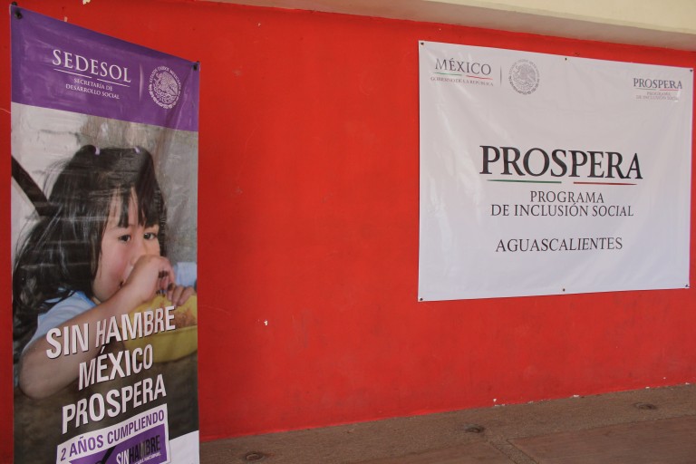 Sin aclarar, casi siete millones del programa Prospera