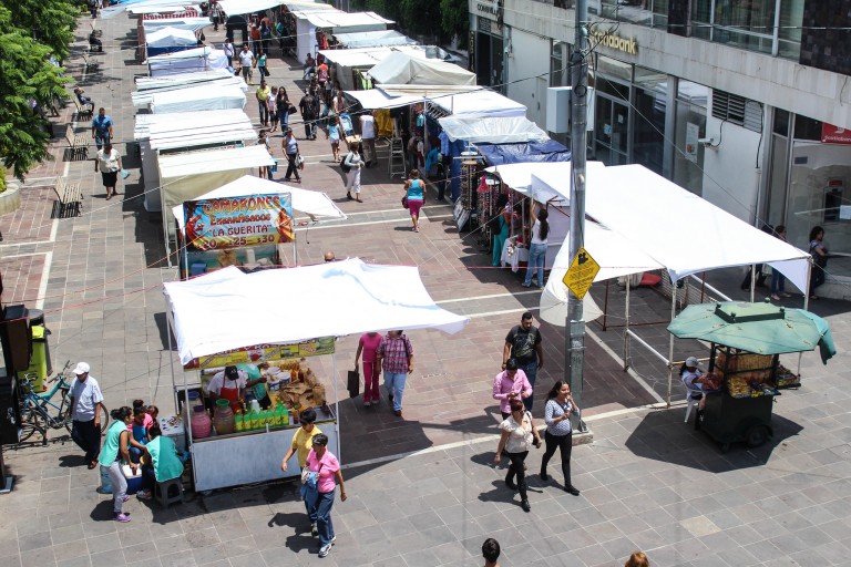 Piden comerciantes no autorizar ambulantaje por interés electoral