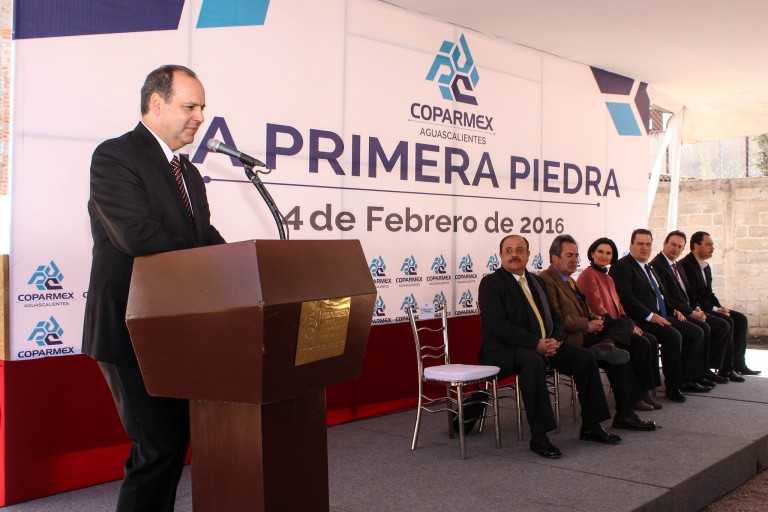 Pide Coparmex no politizar negociación de salario mínimo