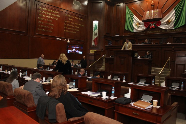 Aprueban por unanimidad implementación de alerta de género