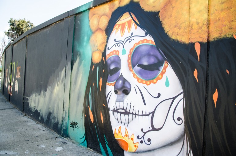 Es necesaria la profesionalización de los artistas