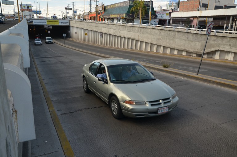 Todos los días se registra al menos un robo de automóvil en la zona centro