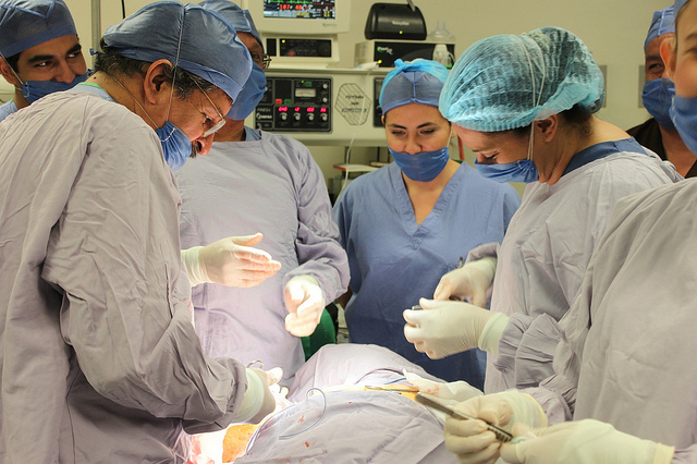 Cubrirá Seguro Popular gastos de mujeres con cáncer de ovario  