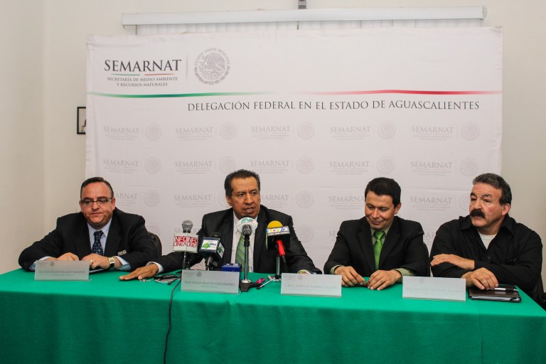 Renuncia Sergio Augusto López Ramírez a Semarnat