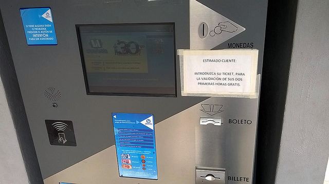 Busca municipio regular forma de otorgar dos horas gratis de estacionamiento