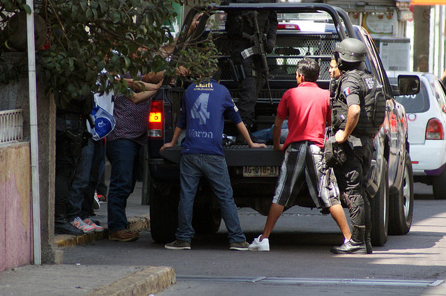 Detienen a cuatro revendedores en el palenque de la Feria de San Marcos