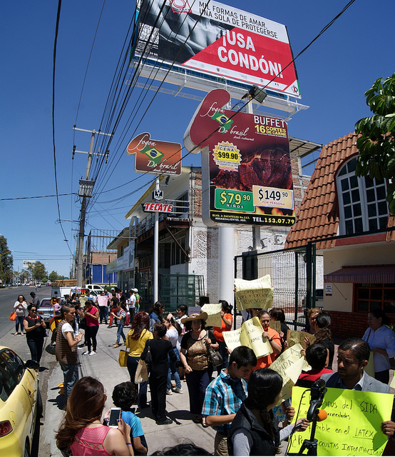 Acusan al Gobierno de estar en contra de grupos homosexuales