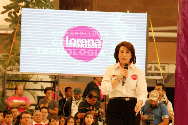 Mejorar empleos y salarios, base de campaña de Lorena Martínez
