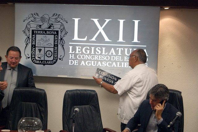 Aprueban dictamen para armonización de Ley de Transparencia