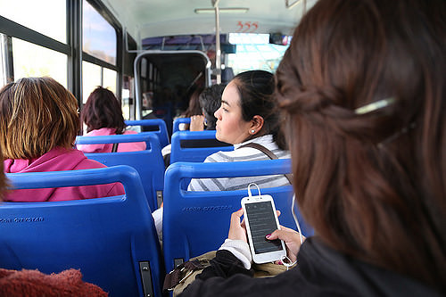 Lanza Acción Nacional app para denunciar guerra sucia