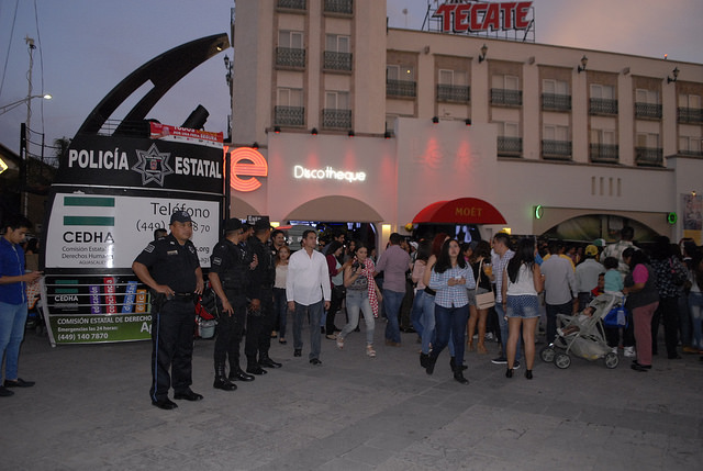 Sí ha habido quejas contra policías durante la Feria, pero municipio dice que son pocas