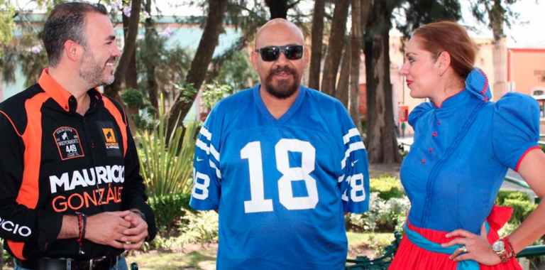 Si charros y cholos no quieren convivir, pues no se va lograr nada