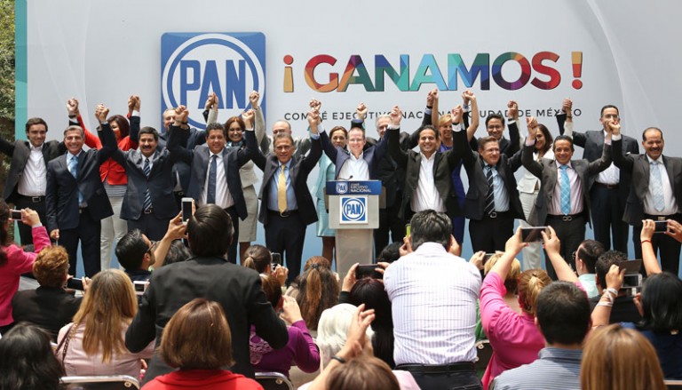 Gobernadores electos del PAN se comprometen a mejorar salarios y seguridad