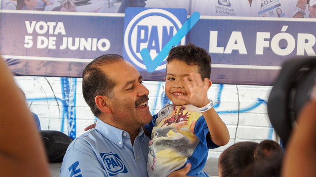 Inicia Martín Orozco gira de agradecimiento