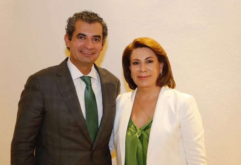 Inicia Enrique Ochoa en Aguascalientes su recorrido por el país