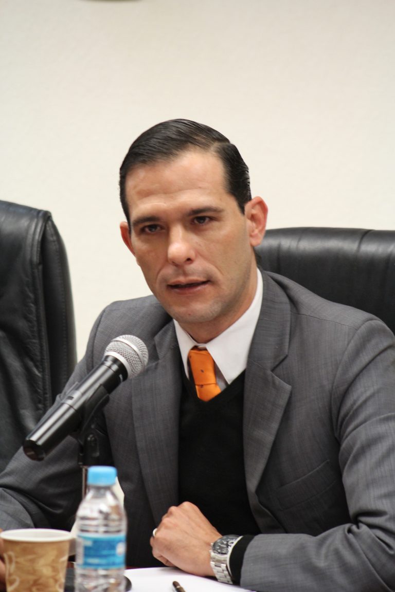 No tiene interés Comisión de Salud en tratar negligencia médica