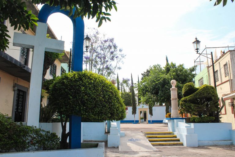 Esperan recibir más de mil visitantes en recorridos históricos de panteones