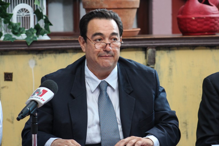 Defiende el Consejo de Laicos el triunfo de Martín Orozco