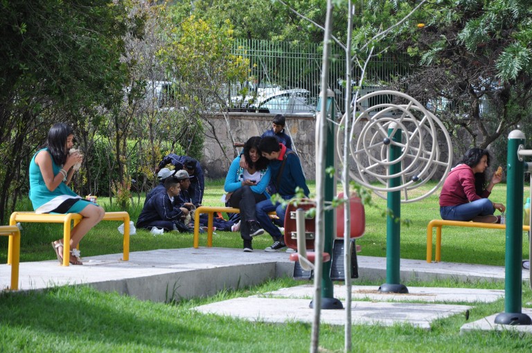 Casa del Adolescente abre talleres en curso de verano