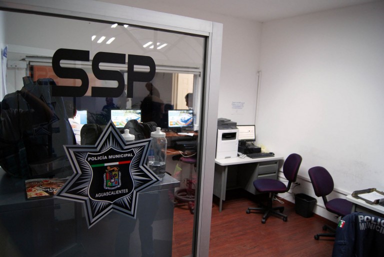 Hay 40 expedientes pendientes de quejas contra policías