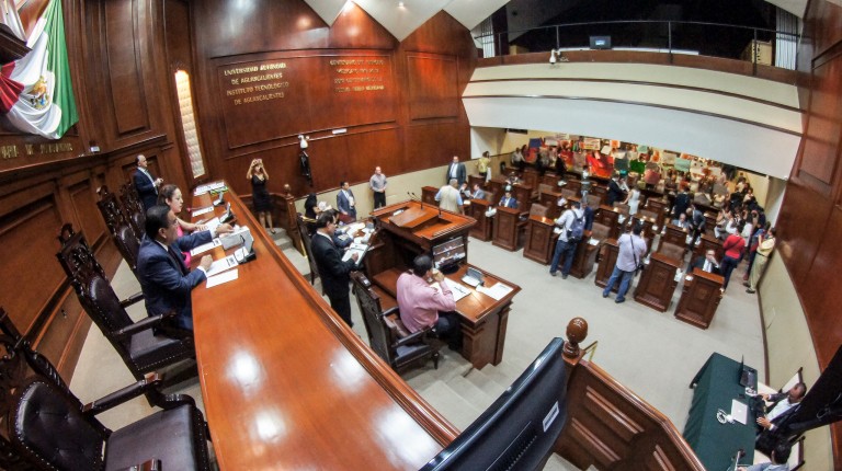 Con dictamen negativo, echa Congreso cinco iniciativas para abajo