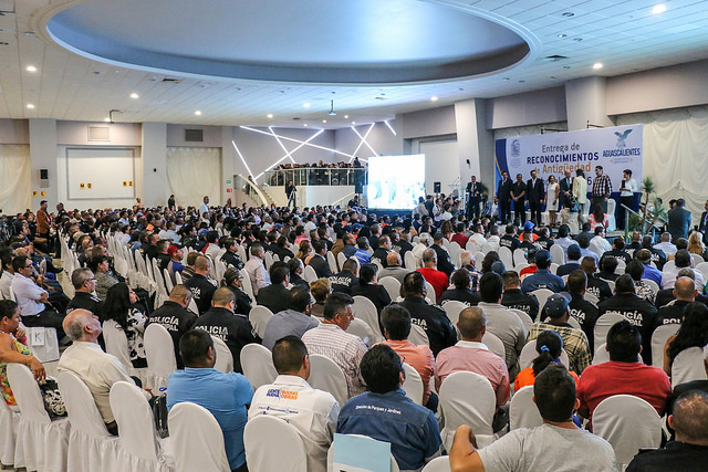 Entrega municipio reconocimiento por antigüedad a 505 empleados