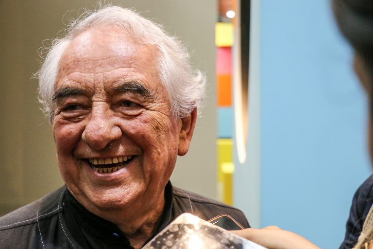 Inauguran Como un Juego de Niño, de Daniel Buren, en el Museo Espacio del Macro Espacio para la Cultura y las Artes