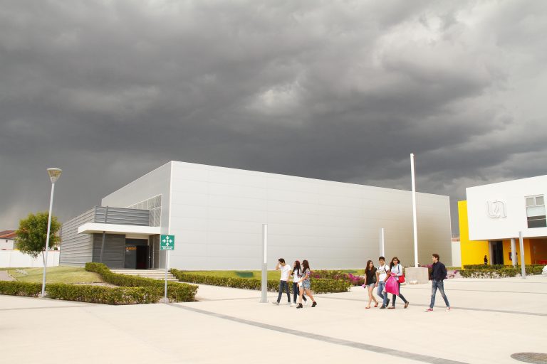 Alumnos de nuevo ingreso del bachillerato de la UAA reciben curso propedéutico