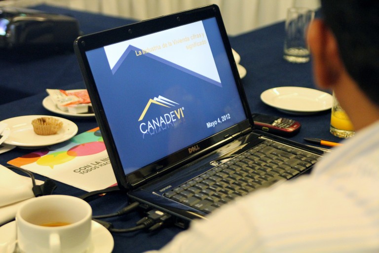 Teme Canadevi desaceleración del mercado inmobiliario