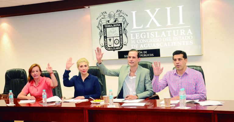 Comisión Legislativa aprueba más prestaciones para los trabajadores del estado