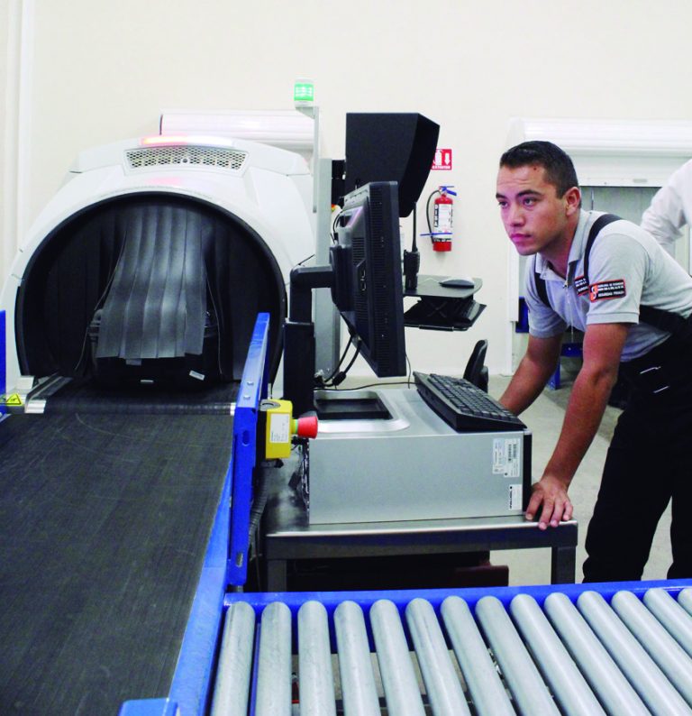 Ponen en marcha nuevo Sistema de Inspección de Equipaje Documentado en el aeropuerto