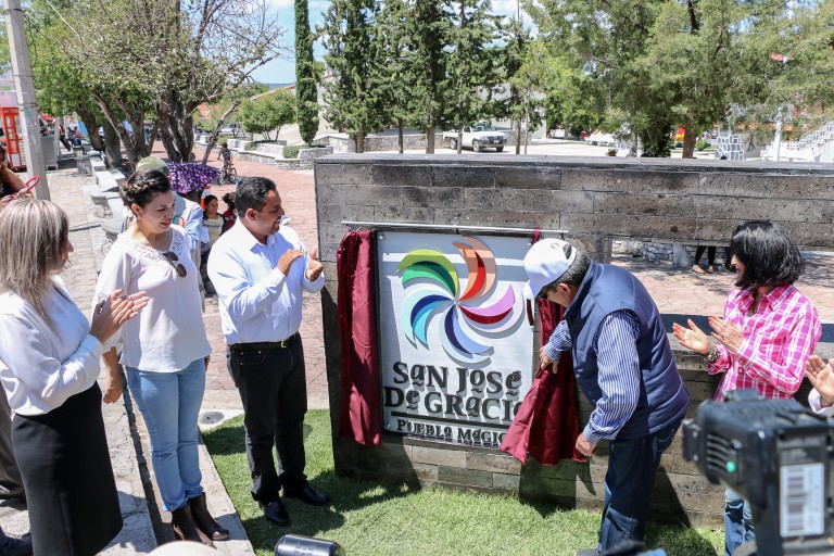 En San José de Gracia se develó la placa de Pueblo Mágico