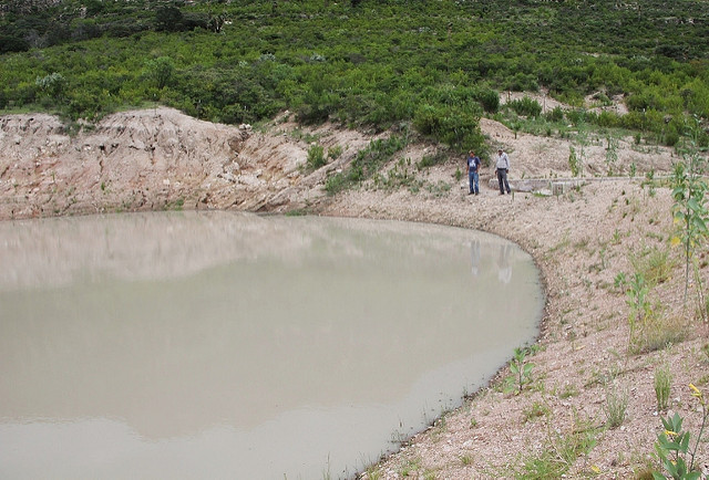 Autoridades de Jesús María supervisan bordo por fuertes lluvias