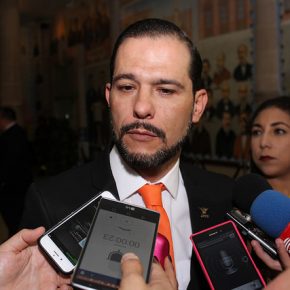 25817339085_3babf5161c_z